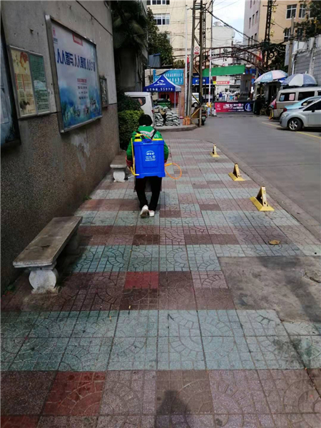 西景盛典小区和新闻里小区各隔离2人4.jpg